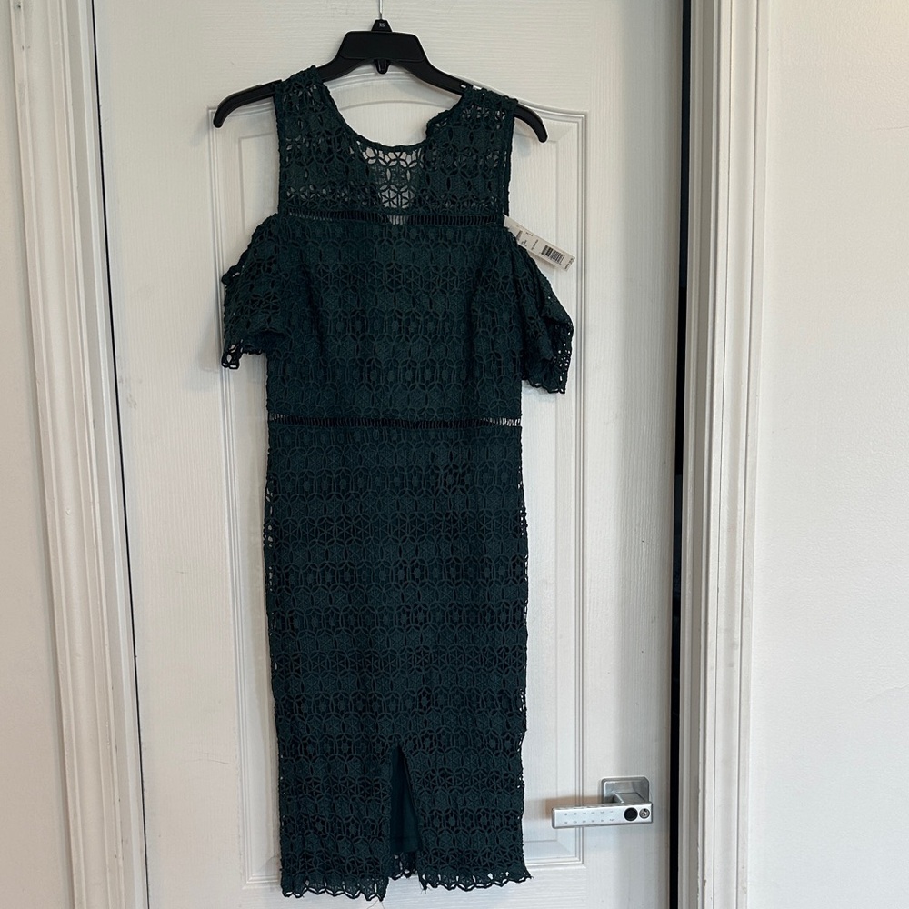 Gianni Bini Dark Green Lace Cold-Shoulder Midi Dress